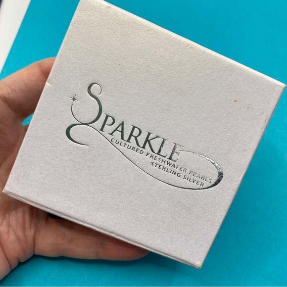 STERLING  Silver & Cultured Pearl Necklace and Earrings Set New In Box - Picture 7 of 8